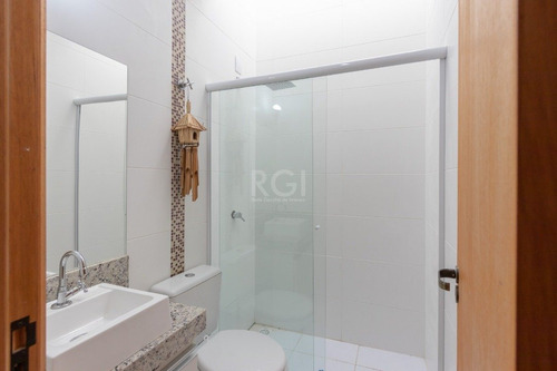 Casa Em Hípica Com 2 Dormitórios - Lu432415