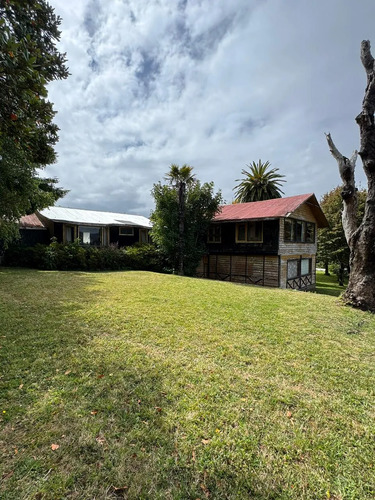 Terreno En Venta, Hosteria Con Cabañas, Vista Privilegiada