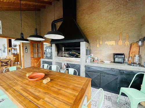 Se Vende Casa Con Vista Lago Y Volcán