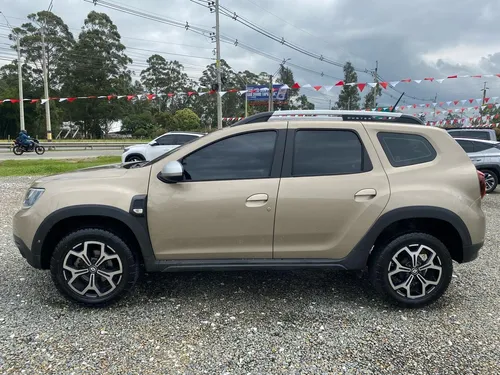 Renault Duster ICONIC AT 4X2 1.3