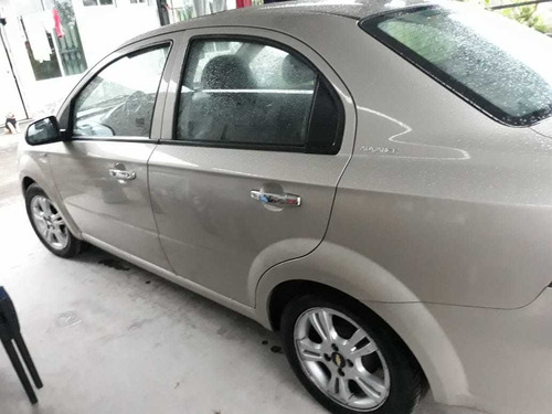 Aveo Emotion Advance 2015 Precio Negociable Pichincha