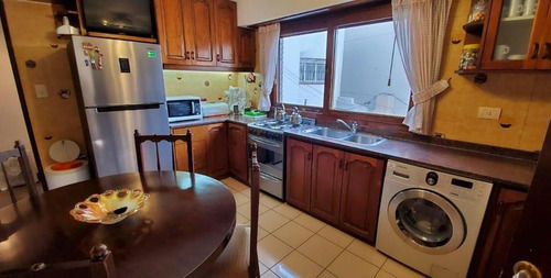Piso 3 Ambientes En Arenales Y Roca