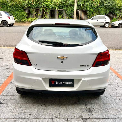 Chevrolet Onix 1.4 MPFI LT 8V FLEX 4P MANUAL