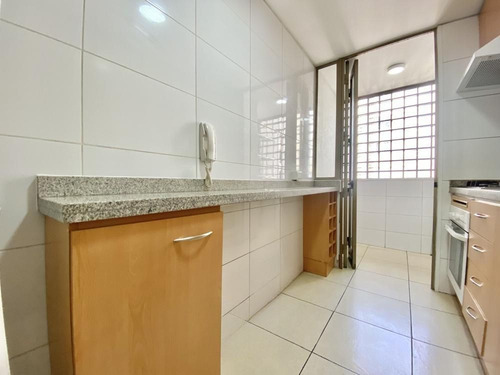Departamento En Arriendo De 2d 2b+b+e En Macul