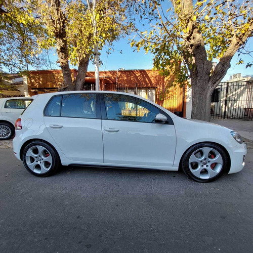 Imagen 3 de 8 de Volkswagen Golf 2012 2.0 Vi Gti Tsi 211cv