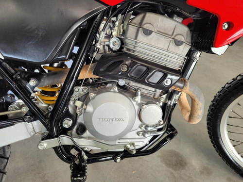 Imagen 17 de 17 de Impecable Honda Tornado Xr 250 Año 2017 Con Solo 13.000 Km