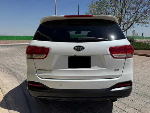 Kia Sorento 2.4 Lx At