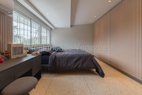 Se Ofrece En Venta Espectacular Y Hermosa Casa Quinta Ubicada En Los Geranios En El Hatillo