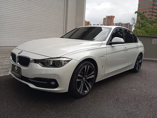 BMW Serie 3 2.0 330e F30 Lci Iperformance