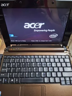 Netbook Acer Aspire One Zg5 Bordo Con Win7