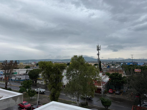 Local Comercial En Venta En La Capilla, Querétaro, Querétaro