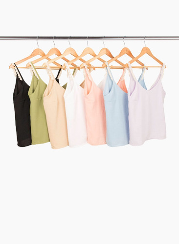 Imagen 2 de 2 de Blusa Nano Crepe Liso Con Encaje Tomas #1322
