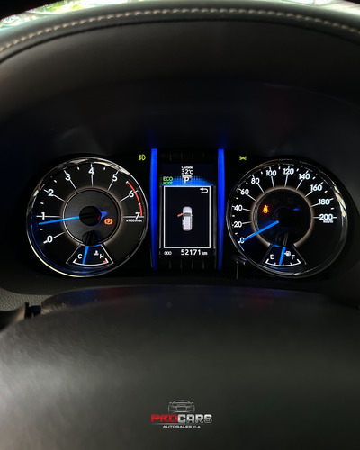 Toyota Fortuner Sr5
