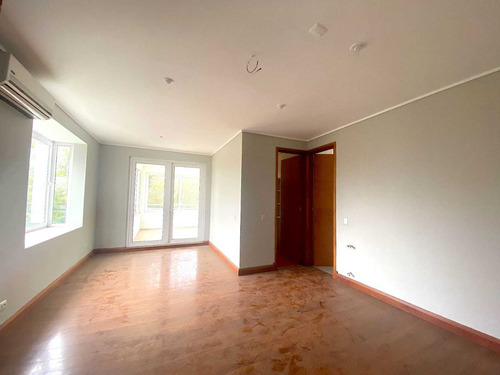 Gran Casa En Condominio, Colina (103610)