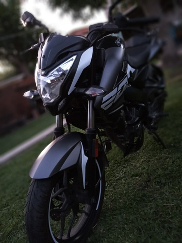 Imagen 7 de 16 de Bajaj Rouser Ns200