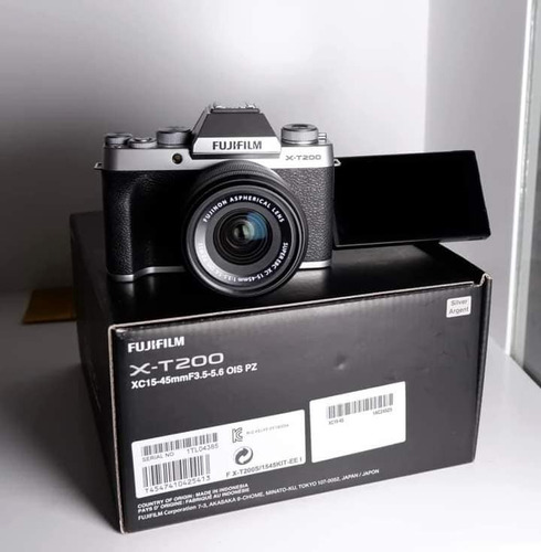 Fujifilm X-t200 24.2mp Mirrorless 4k Uhd