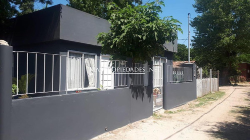 Imagen 1 de 6 de Casa En Venta 2 Dormitorios En La Fiaca, La Reja, Moreno