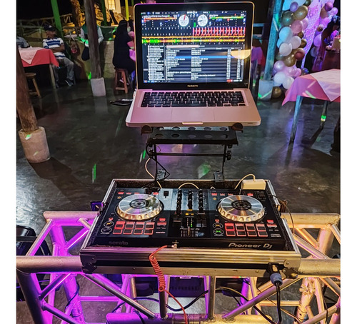 Imagen 9 de 11 de Alquiler De Sonido, Djs Discplay, Miniteca, Para Tus Eventos