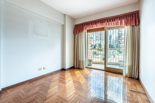 Venta Departamento 4 Ambientes C/dep Piso Cochera Doble Caballito