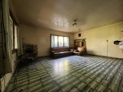 Venta De Chacra De 4,7 Hectáreas Con Casa, En Alumine, Provi