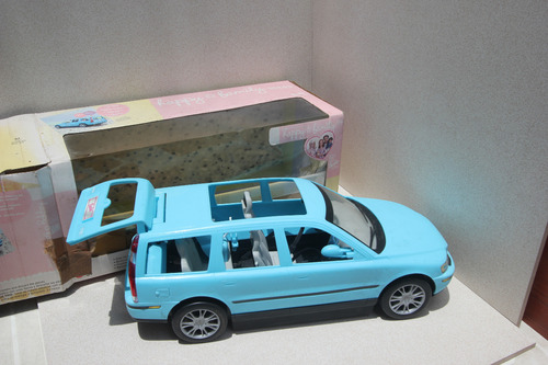 Barbie Volvo 2002
