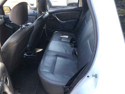 Renault Duster 2.0 16v Dynamique 4x4 Hi-flex 5p