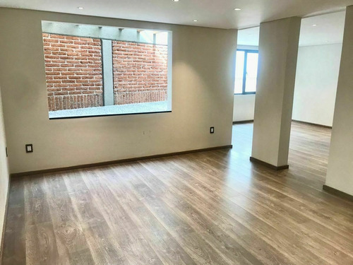 Imagen 4 de 30 de Divina, Remodelada Con Jardin Y Salon De Juegos