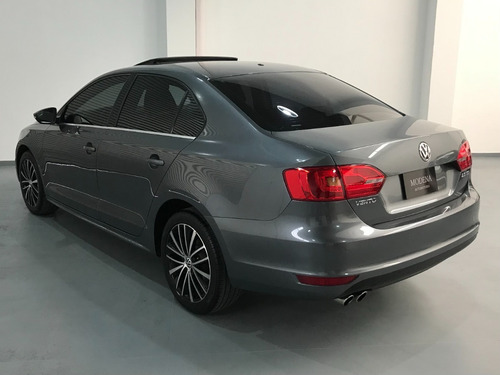 Imagen 4 de 15 de Volkswagen Vento 2.0 Sportline Tsi 2.0t Golf Gti Scirocco