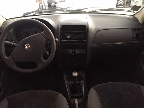 Fiat Palio 1.4 Attractive 2011