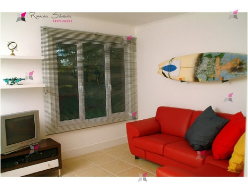 Casa En Golf, 5 Dormitorios *- Ref: 7618
