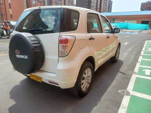 Daihatsu Terios 1.5 Okii 4X4