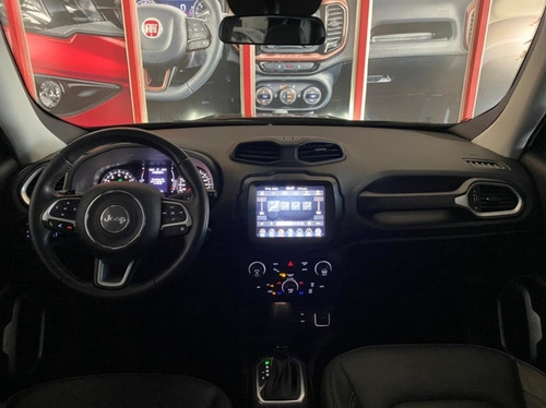 Imagem 4 de 5 de Jeep Renegade Longitude