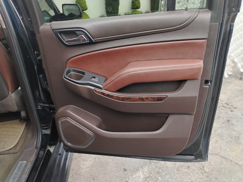 Chevrolet Suburban 5.3 Ltz V8 4wd 2da Cubo At