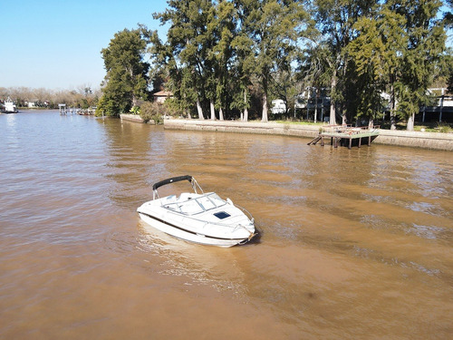 Imagen 5 de 18 de Lancha Canestrari 215 Cuddy-mercruiser 4.3 220hp Bravo3 Dp