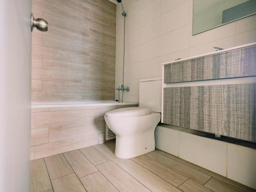 Uf + 4.93% - Sin Comision (remodelado) - 3d/2ba + 1 E+ 1 Bo.