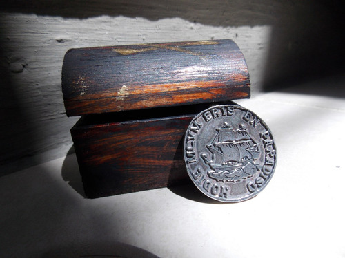 Moneda Calavera Plata .925 Pirata Nathan Drake Cofre
