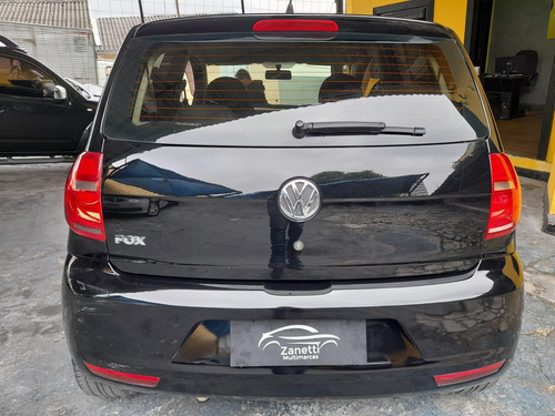 Imagem 5 de 11 de Volkswagen Fox Fox 1.0 Mi Total Flex 8v 5p Flex Manual