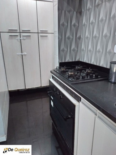 Imagem 2 de 22 de Sobrado Com 03 Dormitórios, Com 03 Quartos, Sendo Um Com 01 Suíte, 02 Banheiros, Garagem Para 02 Carros. - 1338 - 69861410