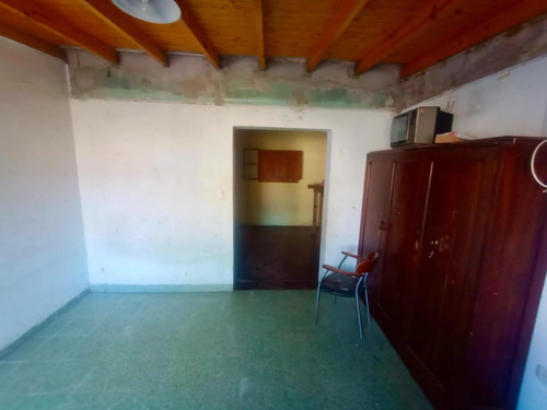 Casa A Refaccionar En Barrio Pellegrini Ii, Pilar Centro