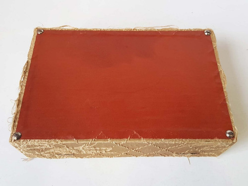 Imagen 3 de 8 de Antigua Caja Alhajero Forrada En Tela De Broderie 7o 0261