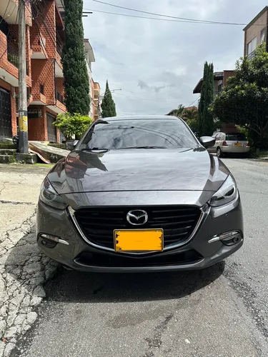 Mazda 3 2.0 Touring At
