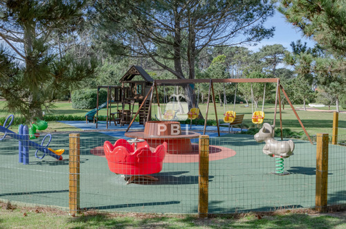 Venta De Terreno En Piedras Del Chileno, Punta Del Este. - Ref : Pbi13804