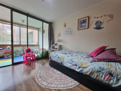 Departamento En Venta De 4 Dorm. En Las Condes