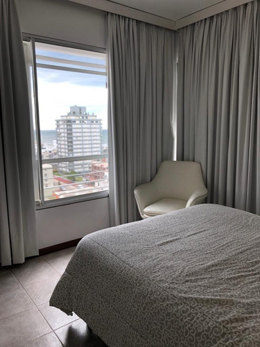 Imagen 2 de 9 de Apartamento Muy Comodo!! Zona Puerto Excelente!