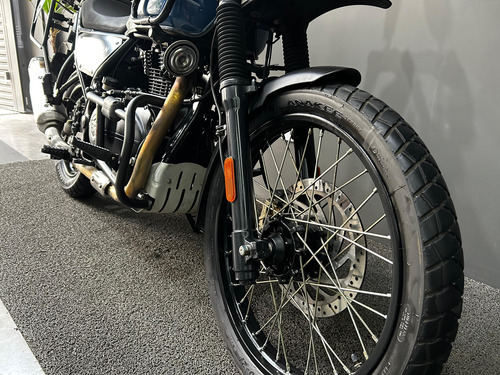 Royal Enfield Himalayan 2021 - Revisada - Com Acessórios