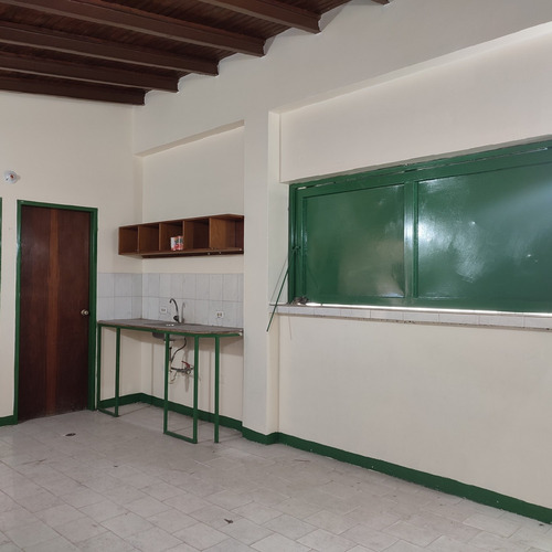 Imagen 9 de 12 de Jorge Sayegh Vende Local En Residencias Pascal.