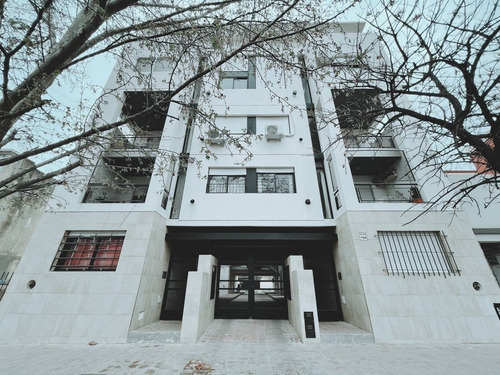 Imagen 1 de 13 de Venta Dpto 2 Dorm Con Cochera- Vicente Lopez 756