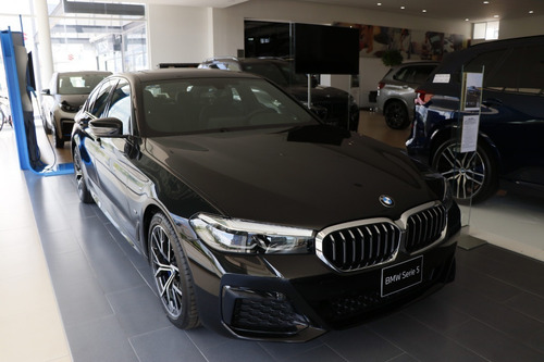 Imagen 1 de 12 de Bmw 530ia 2022