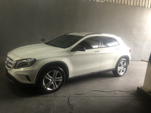 Mercedes-Benz Classe GLA 1.6 Advance Turbo Flex 5p