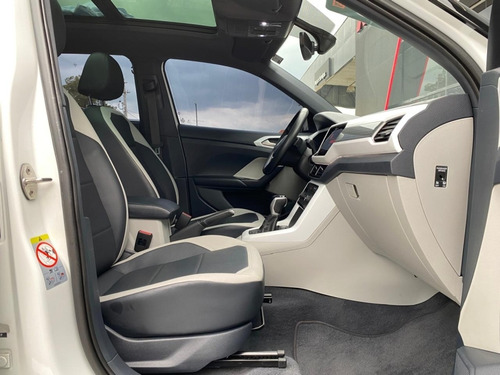Volkswagen T-Cross 1.4 250 TSI TOTAL FLEX HIGHLINE AUTOMÁTICO